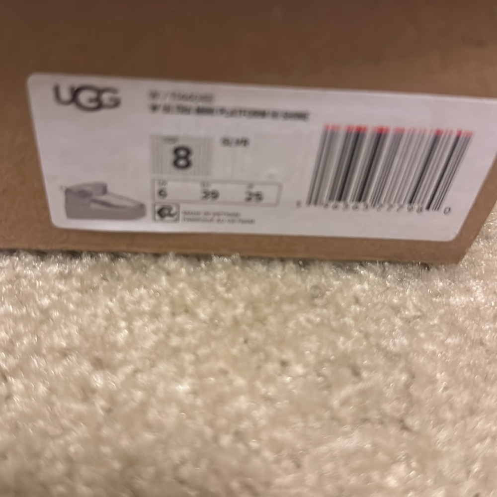 Brand New w/ Tag - Picture 3 of 3